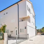 Jelena * Rogoznica (Sibenik-Knin)
