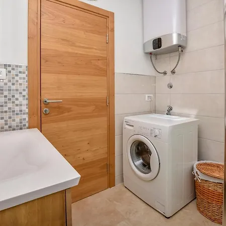 Jelena Apartamento *