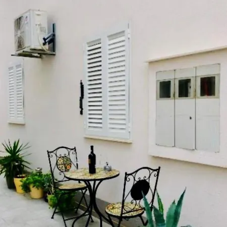 Jelena Apartamento